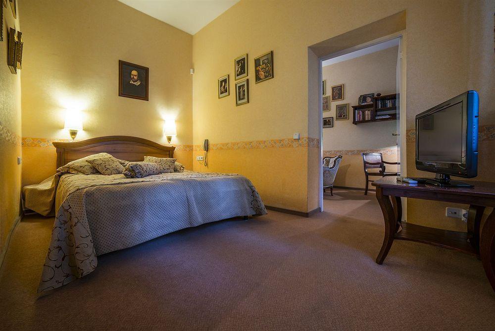 Shakespeare Boutique Hotel 4*
