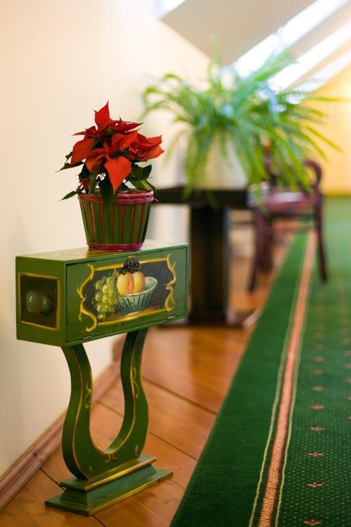 Shakespeare Boutique Hotel 4*